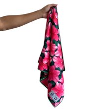 Load image into Gallery viewer, Azaleas of Augusta tour towel